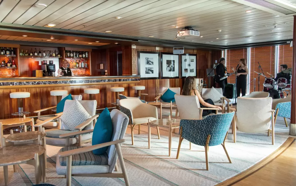 Paul Gauguin Cruises MS Paul Gauguin La Palette 2 ©Paul Gauguin Cruises.jpeg